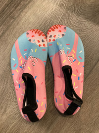 Quick dry swim shoes (little kid 1-2)