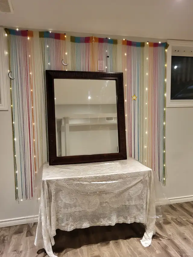 Vintage Wood Mirror (38" x 44") in Other in Oakville / Halton Region - Image 4