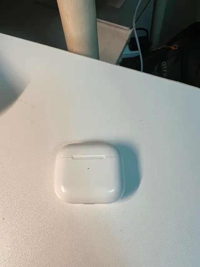 Apple AirPods 3rd generation468230265541109760