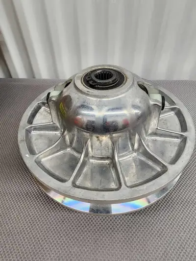 New! Arctic Cat Wildcat 700 Driven Clutch for 2014 - 2020 This is a brand new aftermarket clutch for...