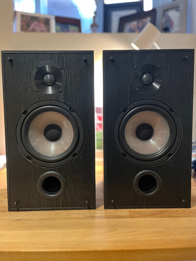 Yamaha Speakers in Speakers in City of Toronto