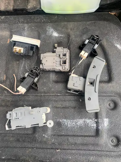 Doors / dryer filters / dryer motor & fan, View more