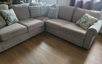 Sectional Couch for Sale with pull out