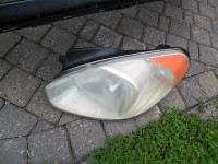 2009 hyndai  drivers headlight lense