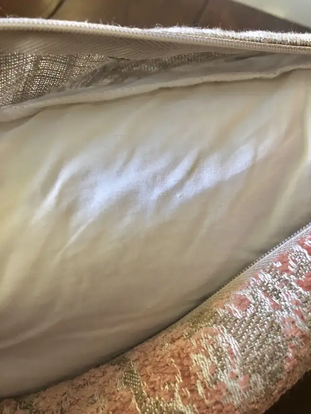 Soft Pink Green Velvety Throw Pillow Couch Bed Home Design in Home Décor & Accents in Calgary - Image 6