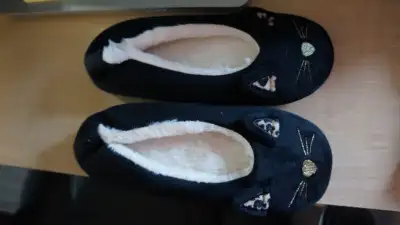 GARA TIA WOMEN'S BALLERINA SLIPPERS, View more