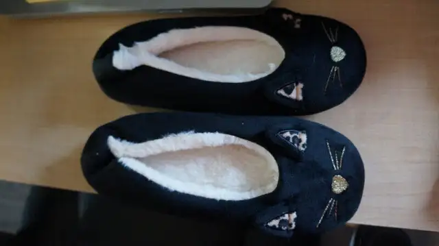 GARA TIA WOMEN'S BALLERINA SLIPPERS in Women's - Shoes in Norfolk County - Image 2