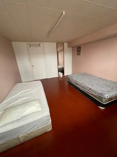 Basement bedroom for rent. Looking for 2 vegetarian girls or anyone looking for single room please c...