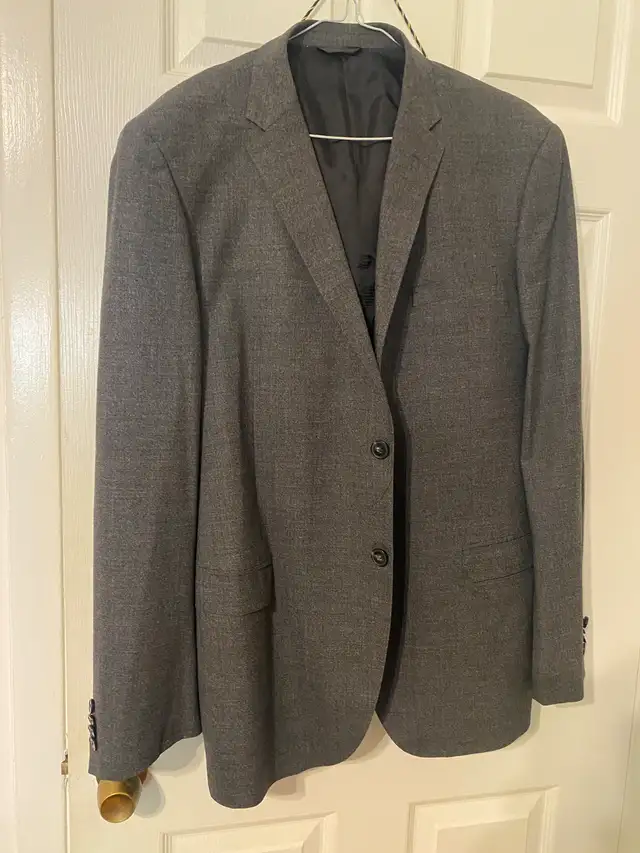 Men's and young men's suits-jackets and pants in Men's in City of Montréal - Image 2