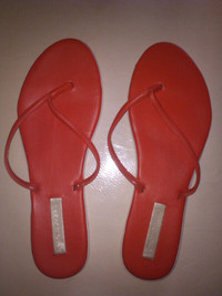 4 pair of Women`s Sandals size 9