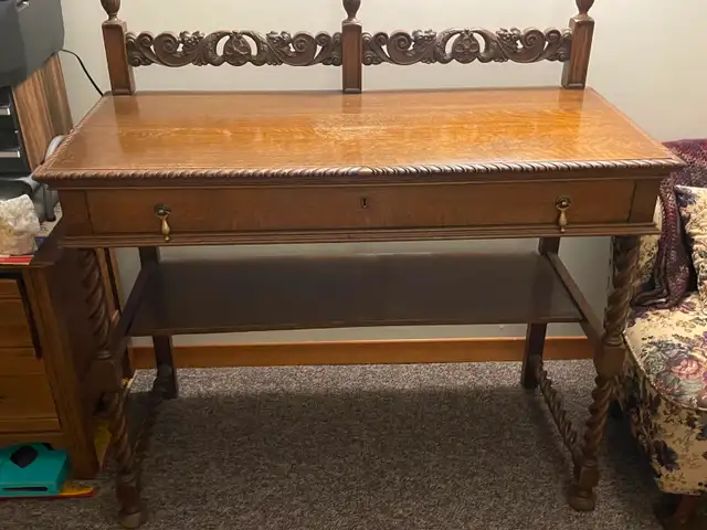 Unique Antique Hutch in Hutches & Display Cabinets in Stratford - Image 2