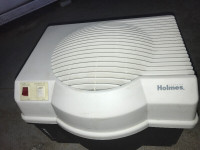 Holmes Humidifier (fan & humidity high)