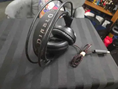 Steelseries Diablo Headset, View more