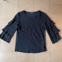 Massimo Dutti Black tiered sleeve jersey sweater top. Small