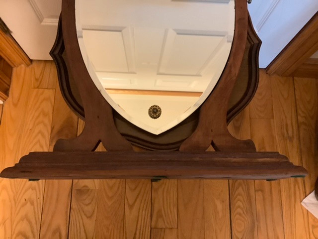 Antique/Vintage Cornflower Beveled Vanity Mirror on a Wood Base in Arts & Collectibles in Belleville - Image 3