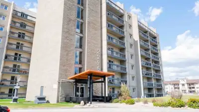 A bright, spacious and very clean 1 bedroom / 1 bathroom apartment located at 2295 Pembina Hwy is av...