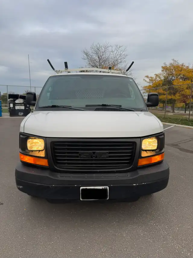 2014 GMC Savana 2500