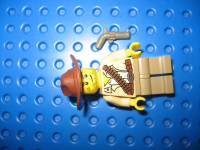 Lego Minifigure Explorer Cowboy Bandit Adventurer Outback Hunter