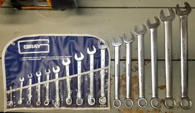 16 Piece Combination Wrench Set - MADE IN CANADA, View more