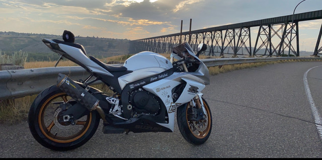 2009 Gsxr 1000 limited edition , tuned  in Sport Bikes in Lethbridge