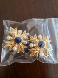 Vintage Earrings on Clips Signed Alfred Sung