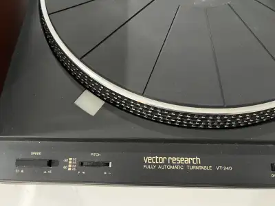 Turntable  Vector Research VT-240, View more