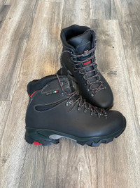 (New) Zamberlan 996 vioz gtx hiking boots