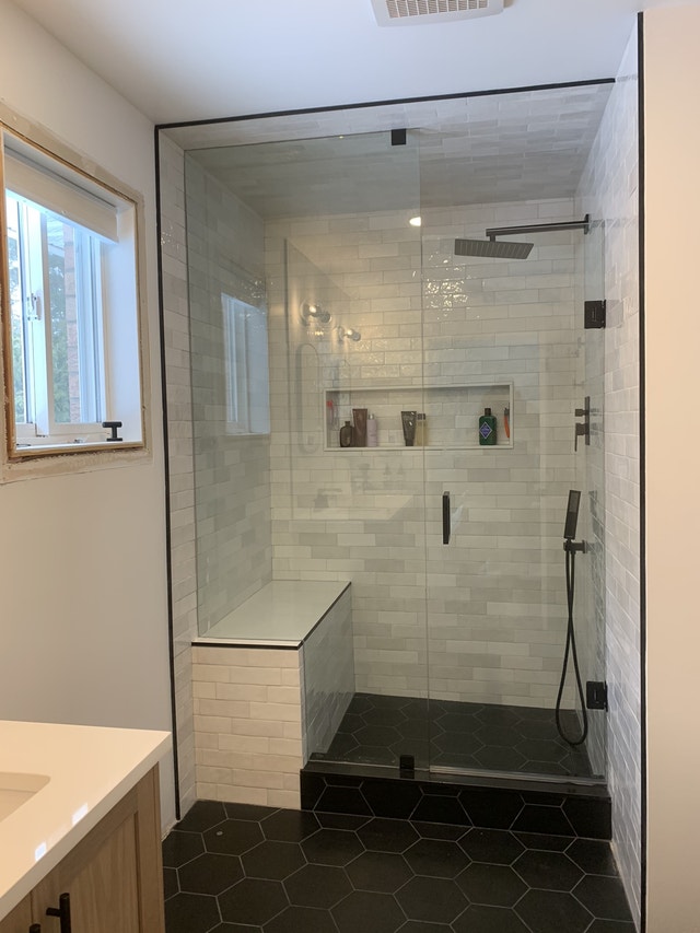 SHOWER GLASS DOORS ENCLOSURES OFFICE GLASS PARTITIONS ENTRANCES