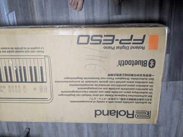 Roland FP-E50 88-Key Digital Piano in Pianos & Keyboards in City of Toronto - Image 7