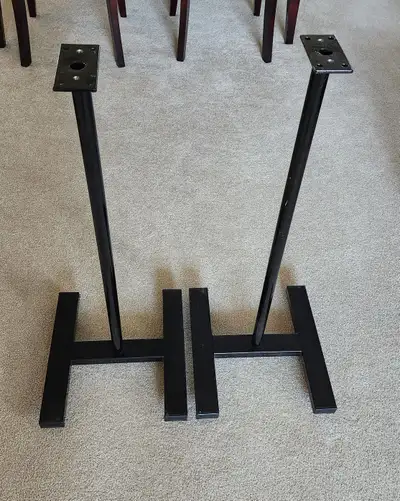 speaker stand. measurement: 12.5"W x 13"D x 32" high. Pins at the bottom are for carpet floor and ad...