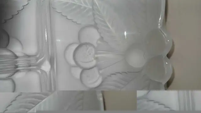12"x7" Mikasa Bountiful Cherries Satin Glass Divided ServingDish in Kitchen & Dining Wares in Calgary - Image 6