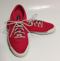 Helly Hansen Hot Pink Sneakers / Shoes ~ Womens Size 8