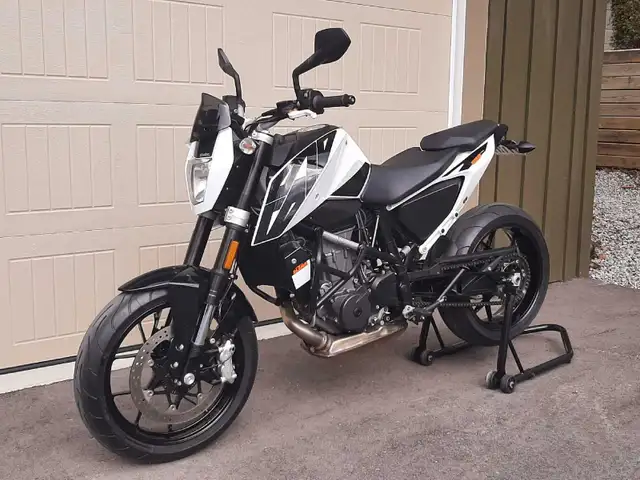 2018 KTM 690 Duke in Sport Bikes in Barrie - Image 8