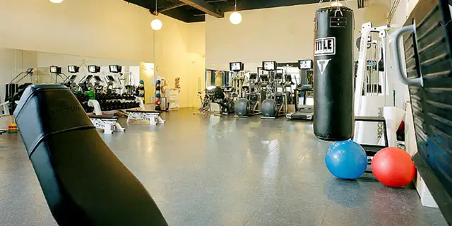 Treatment Rooms for Rent (NORTH YORK) in Commercial & Office Space for Rent in City of Toronto - Image 4