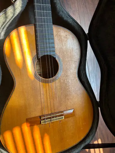 1979Yamaha gc20a  classical guitar, View more