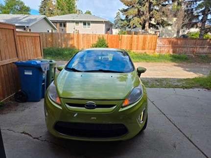2011 Ford Fiesta in Cars & Trucks in Calgary - Image 3