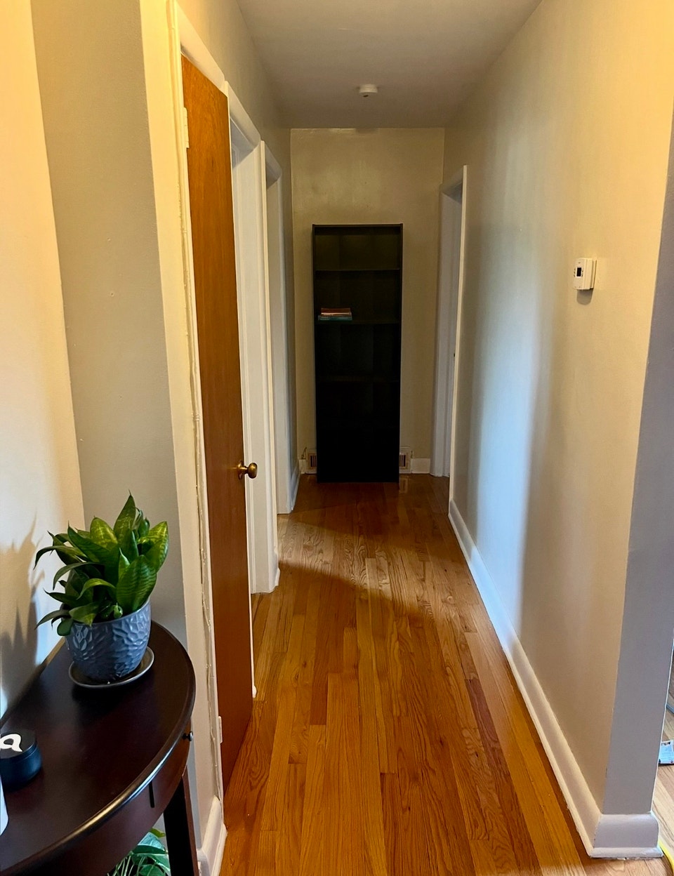 2 BEDROOM BANK & HERON IMMACULATE DUPLEX - ONE MONTH FREE 3