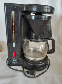 coffee maker (4 cup)