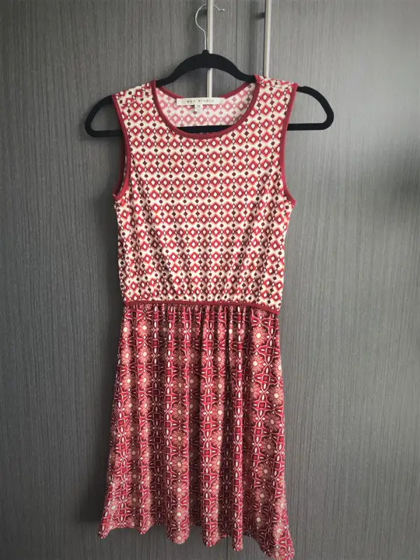 Max Studio XS red and white dress in Women's - Dresses & Skirts in Ottawa - Image 2