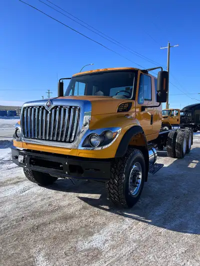 Cummins ISM engine, Allison 4500 RDS transmission with PTO, air ride, diff lock, air conditioning, 1...