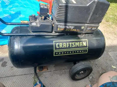 Runs amazing 33 gallons 6hp will trade for running lawntractor that runs and cuts