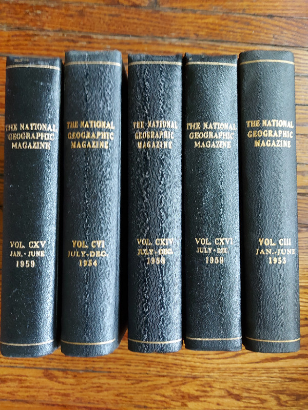 Vintage Leather-bound NATIONAL GEOGRAPHIC ISSUES from 1953~1959 in Magazines in Mississauga / Peel Region