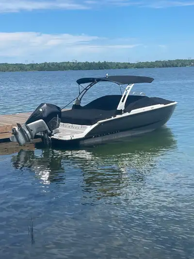 2022 Four Winns H2 OB 250XL Verado, Custom Tandem Trailer with Brakes and Swing Away Tongue, Wake To...