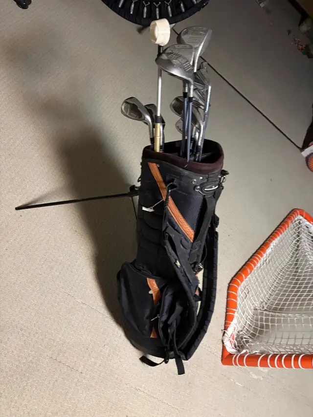 men’s right golf set and bag  in Golf in Guelph - Image 6
