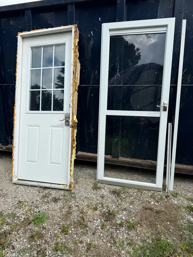 Exterior door 32” | Windows, Doors & Trim | Owen Sound | Free local ...