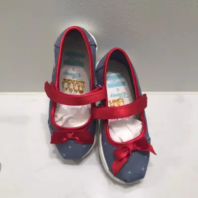 TOMS x Disney Snow White Mary Janes - Size 9T, View more