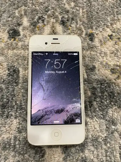 iPhone 4s White 16GB, View more