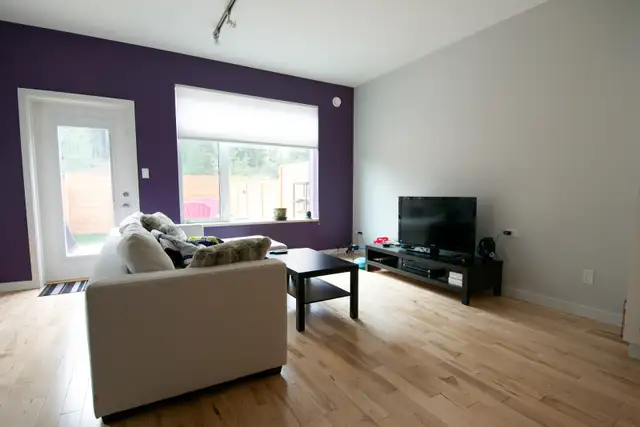 2BR/2BA Takhini Townhouse [RENTED] in Long Term Rentals in Whitehorse - Image 7