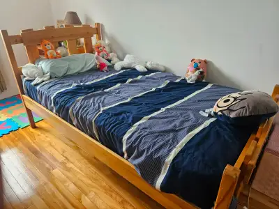 1 single mattress bed, View more