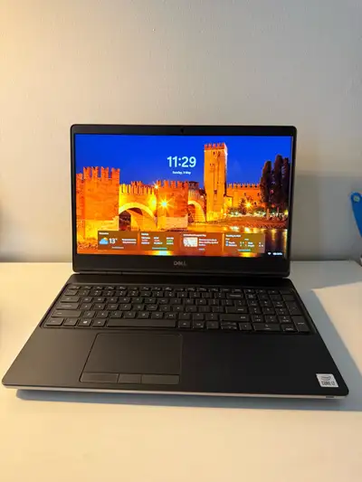 Dell Precision 7550 Xeon |RTX 5000 16GB | New Battery |4 RAM Slo, View more